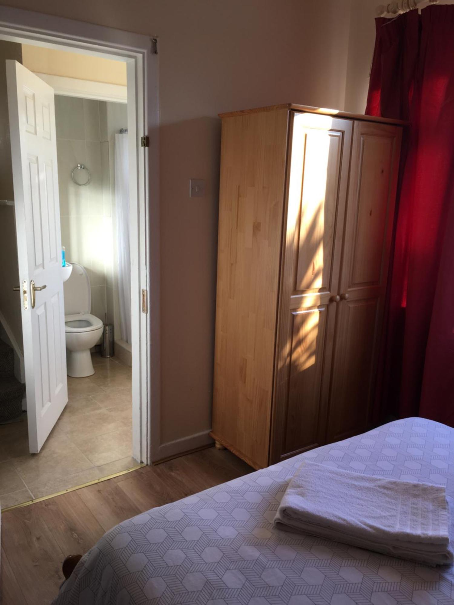 Private Double Rooms & Twin Rooms Rahoon Galway Exterior photo